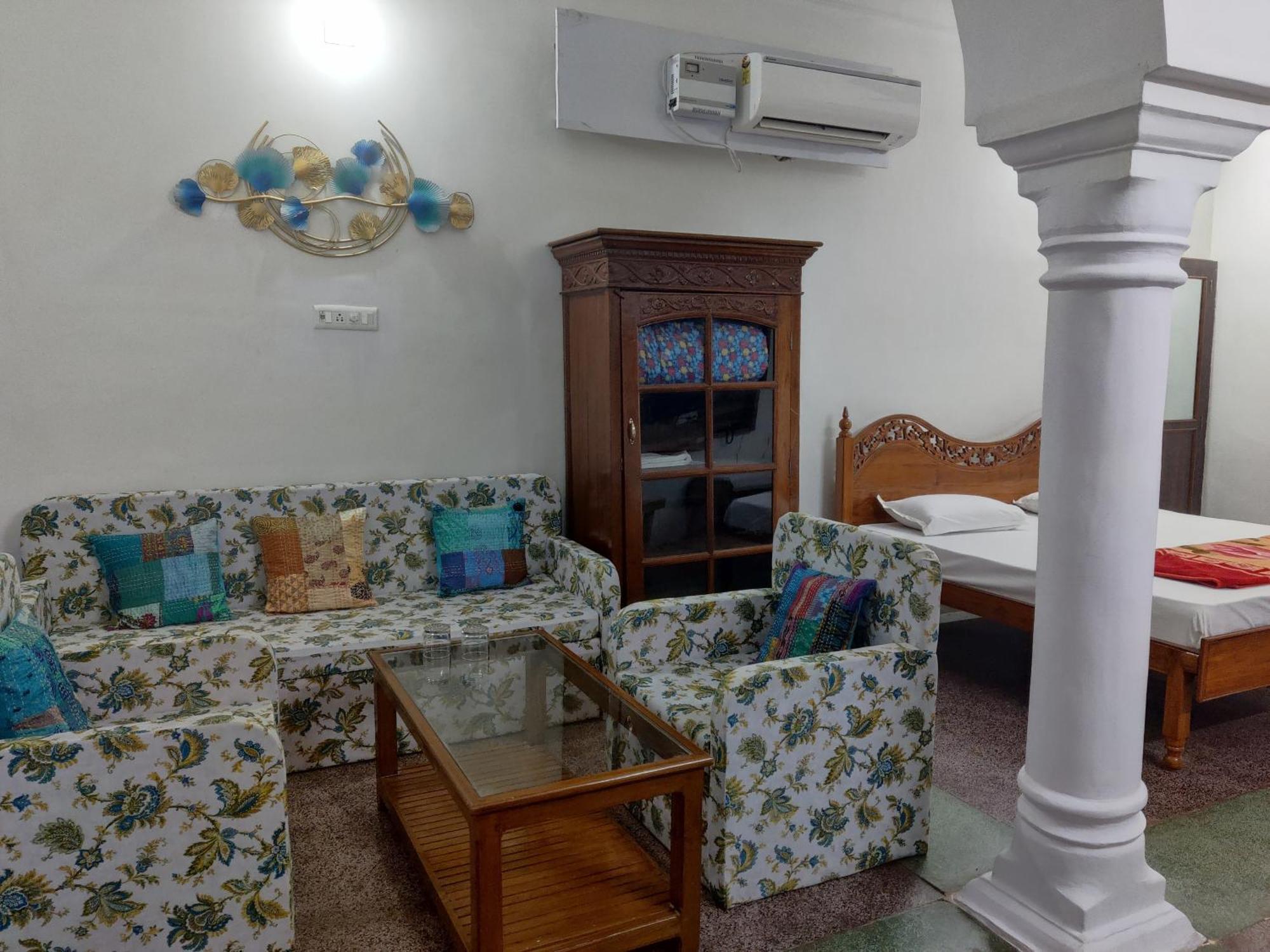 Hotel Swagatam Bikaner Bagian luar foto